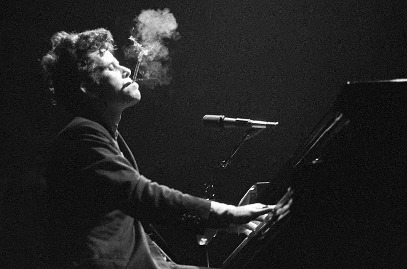 Tom Waits