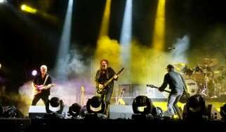 Oι Cure παρουσιάζουν live δύο νέα τραγούδια τους