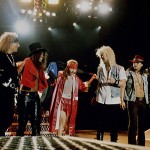 Αφιέρωμα: Guns N' Roses - The story behind 