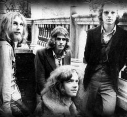 Αφιέρωμα: Wishbone Ash - Twin Guitars Burnin' 