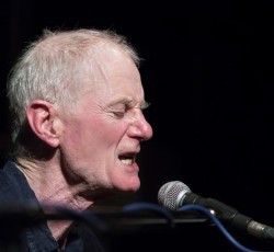 Peter Hammill: 10 σταθμοί ενός μοναχικού ταξιδιού