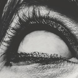 A Place Τo Bury Strangers Pinned