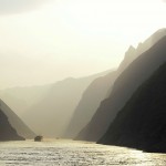 Underground Express #38 - Χαράματα στον Yangtze