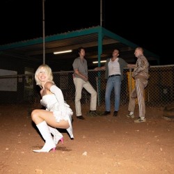 Amyl And The Sniffers U Should Not Be Doing That
