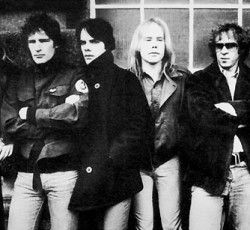 «10»: Όταν η Αυστραλία ήταν η παγκόσμια rock πρωτεύουσα 