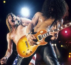 «10»: Το Hard Rock στα χρόνια του Grunge