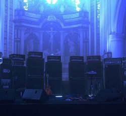 «A Beginner's Guide»: Drone Metal