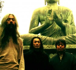 Όταν οι Acid Mothers Temple φορούσαν μπλούζα του Στέλιου Γιαννακόπουλου... 