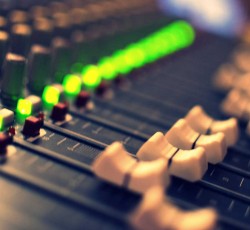 Γιατί είναι τόσο «δυσεύρετος» ο καλός ήχος σε μια συναυλία; (Μέρος ΙΙ)