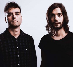 «10»: Τα αγαπημένα ελληνικά άλμπουμ των Noise Figures 