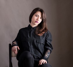 «10»: Τα άλμπουμ που επηρέασαν την Emi Path 