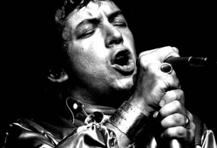 Eric Burdon - Τα κορυφαία τραγούδια και οι ιστορίες τους