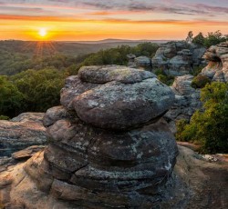 To Enter Pagan #3: O κήπος, το ερπετό, το τσεκούρι 