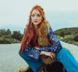 «10»: Αγαπημένοι δίσκοι της Rosey Blue 