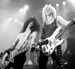 «10»: Αγαπημένα μη δημοφιλή τραγούδια των Guns N' Roses