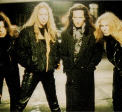 «10»: Σπουδαία τραγούδια από την πρώτη περίοδο των Stratovarius