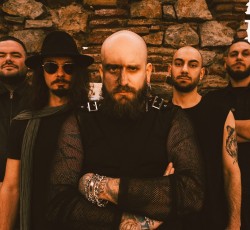 «10»: Αγαπημένα άλμπουμ των Lazy Man's Load 