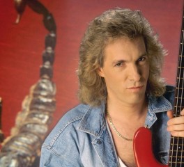 «10»: Εμβληματικές μπασογραμμές του Francis Buchholz στους Scorpions