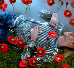 [7]: Kurt Cobain: Montage Of Heck 