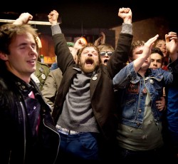 [7]: Παίχτε πανκ! 