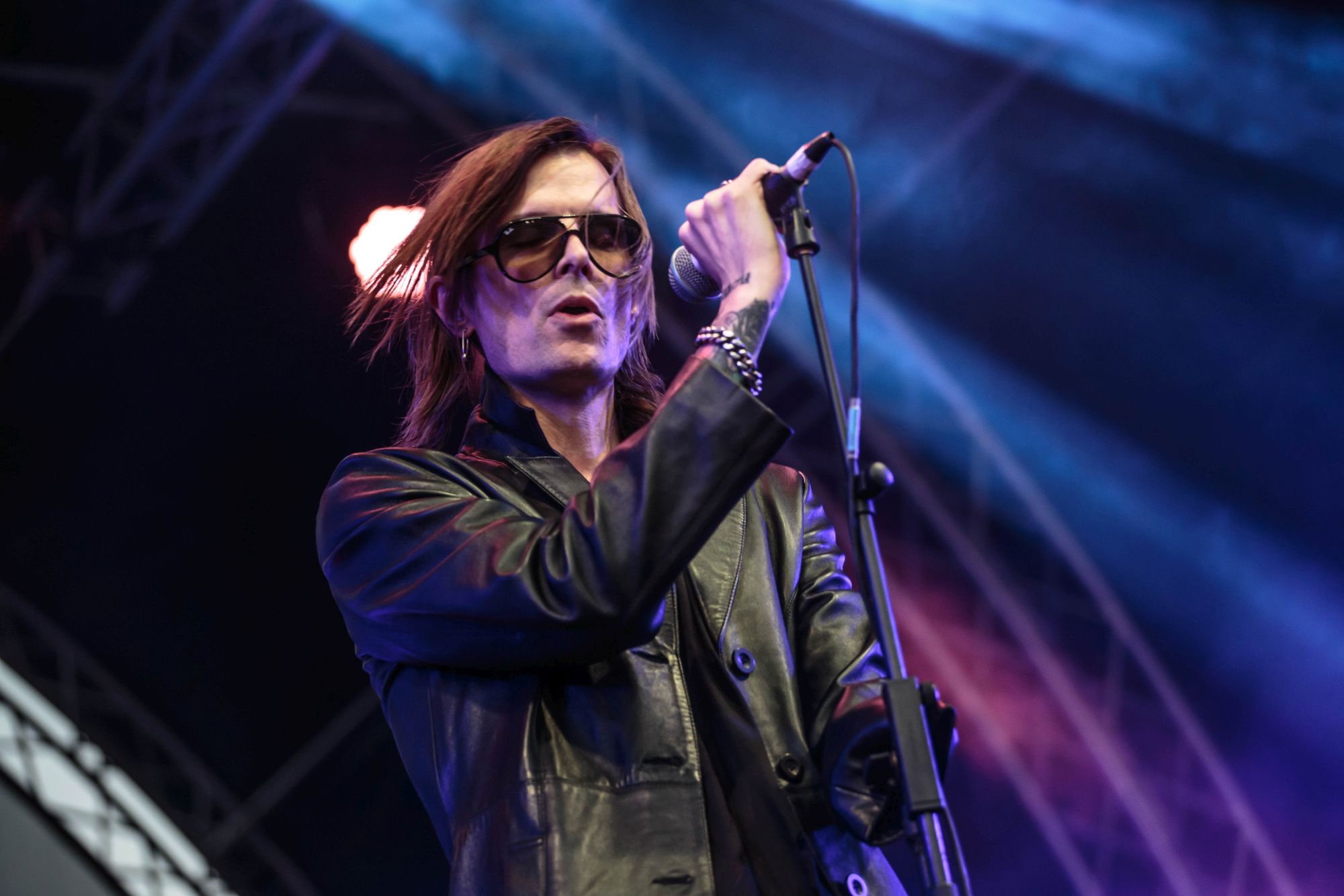 Cold Cave