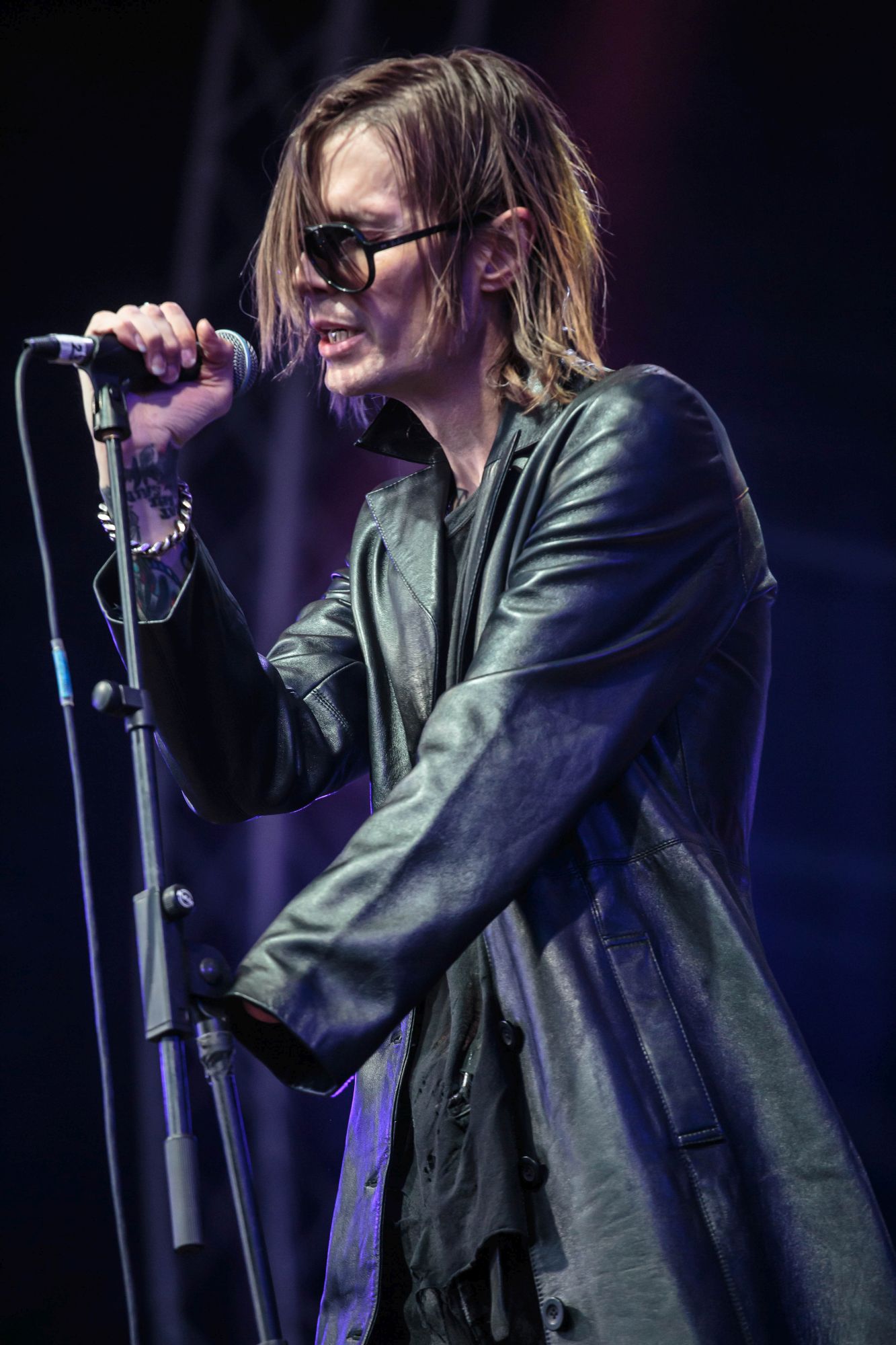 Cold Cave