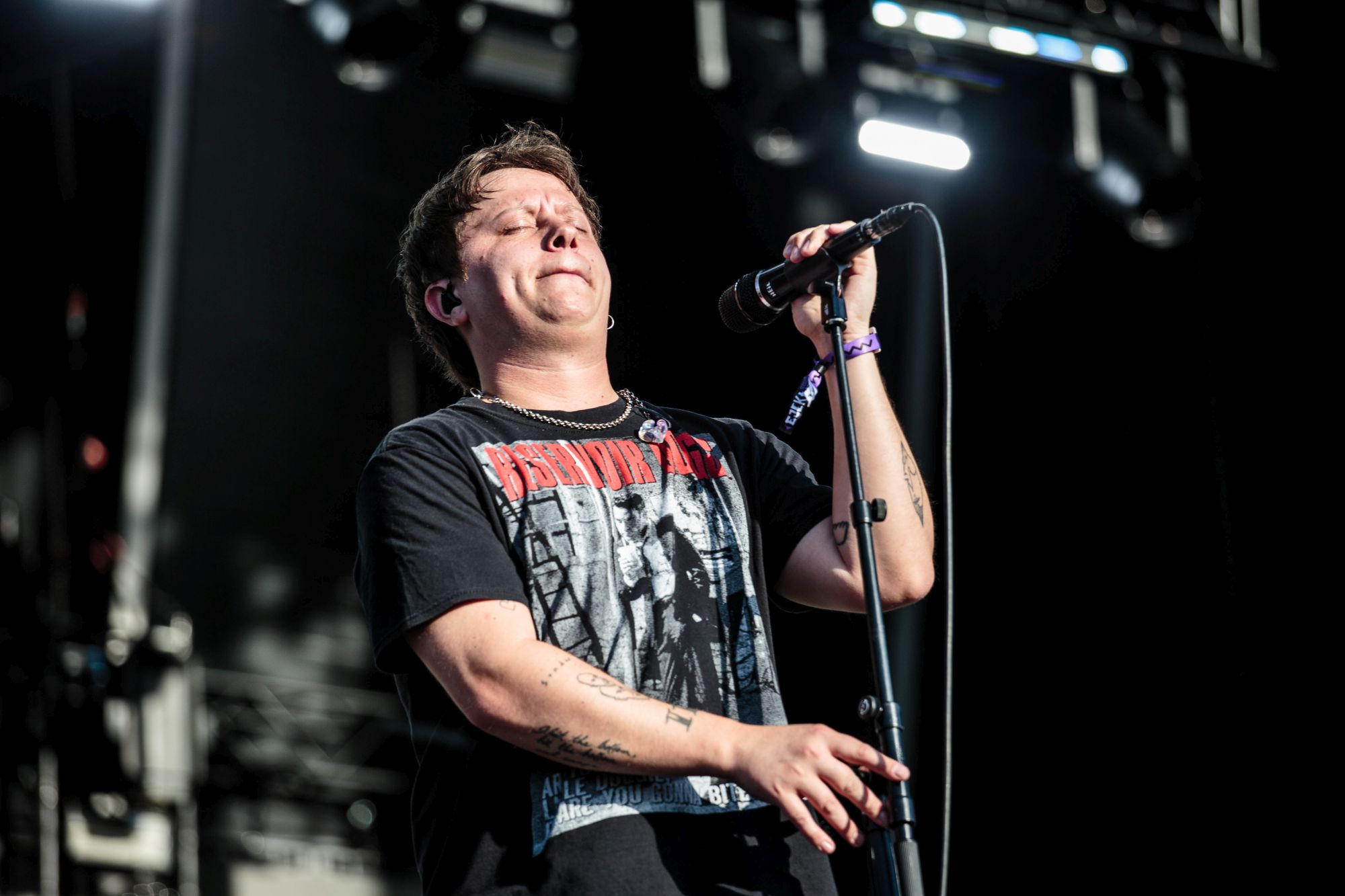 Nothing But Thieves