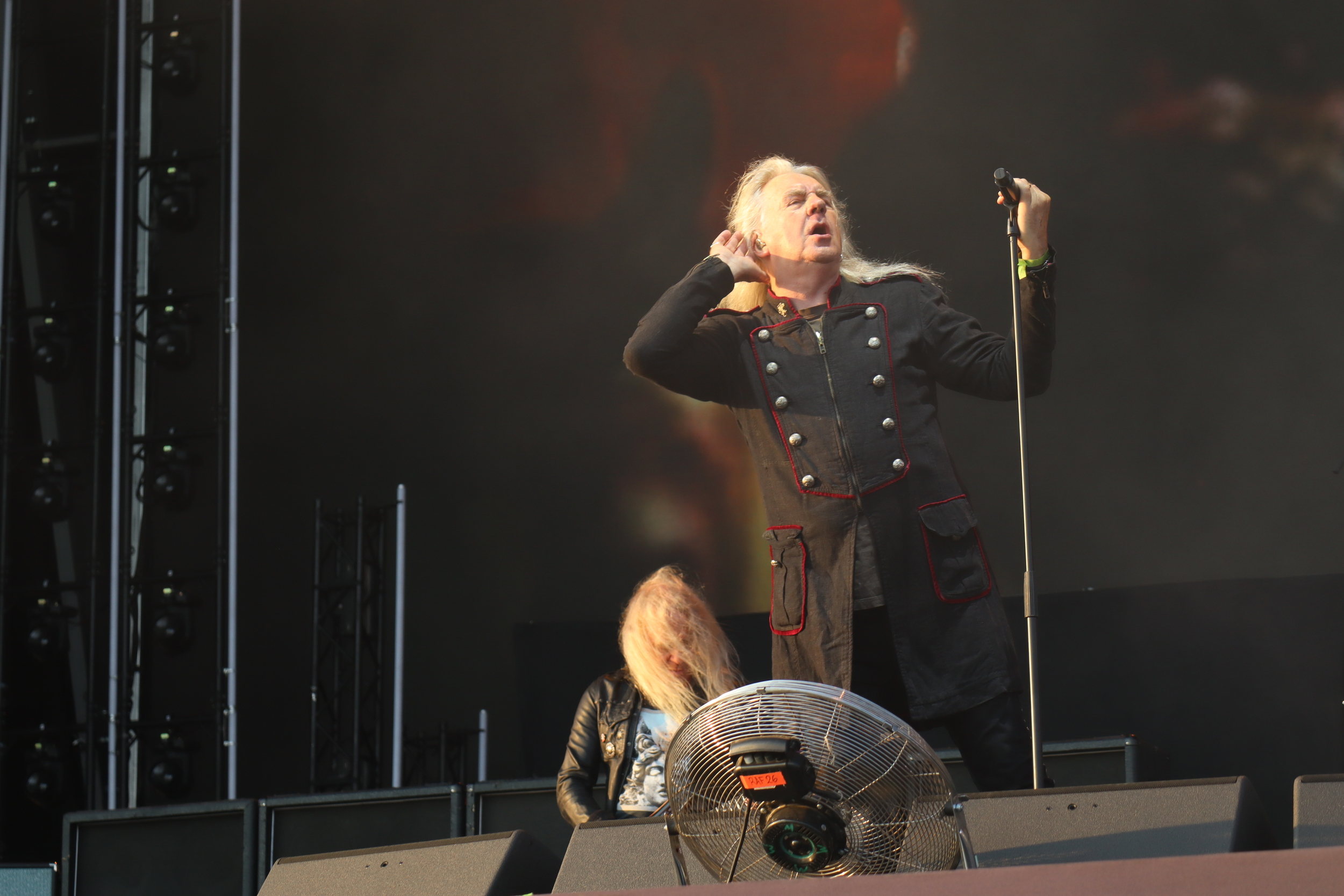 Saxon