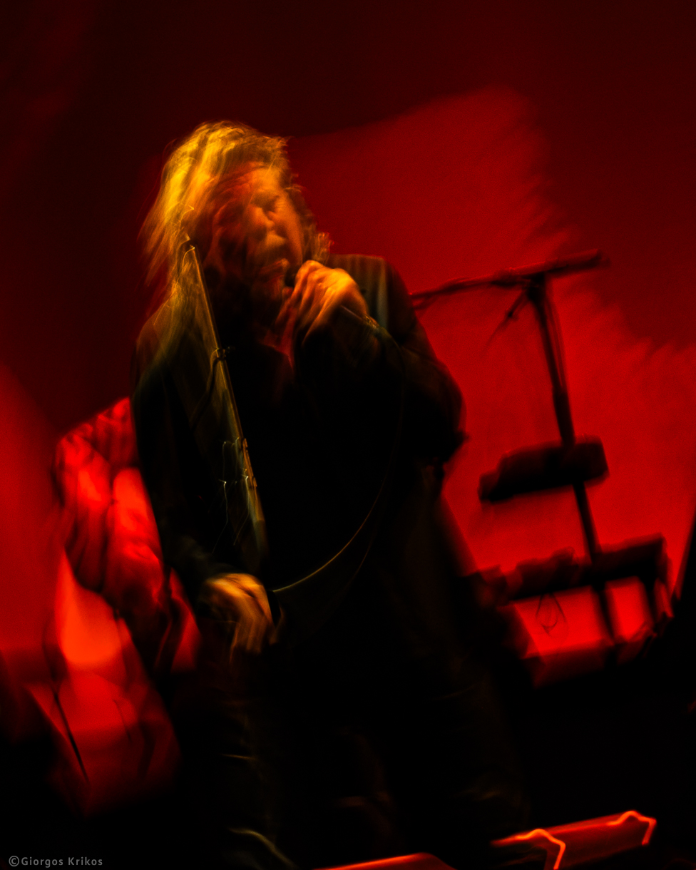 Robert Plant w/ Suzi Dian & Saving Grace