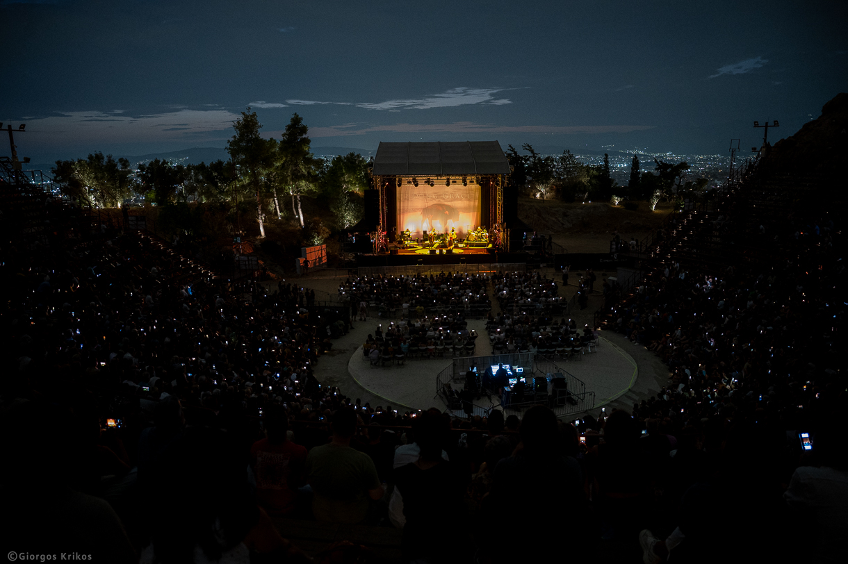 Robert Plant w/ Suzi Dian & Saving Grace