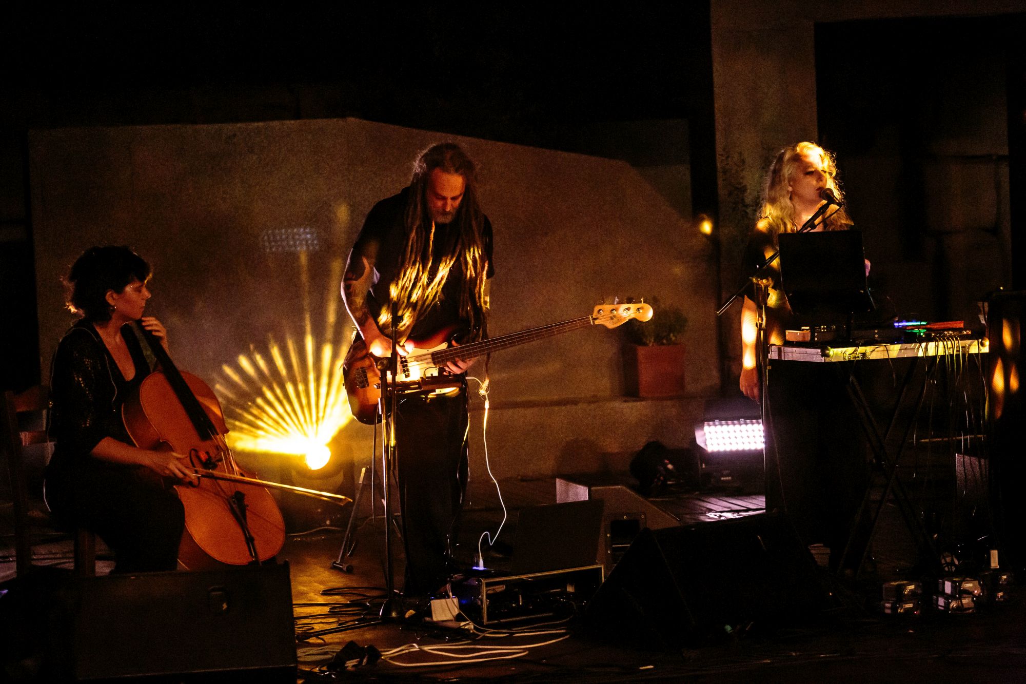 &Phi; Hill Sessions: The Kilimanjaro Darkjazz Ensemble