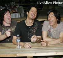 Οι τυχεροί αναγνώστες μας που συνάντησαν τον Chris Cornell και τους Europe 