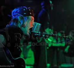 Woven Hand, Empty Frame σε Αθήνα και Accra Minoa σε Θεσσαλονίκη, 27,28/11/09