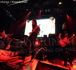 Red Sparowes, Head Of Wantastiquet live σε Θεσσαλονίκη και Αθήνα,  03-04/11/10 