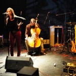 Gravitysays_i @ Θέατρο Ροές, 08/12/11
