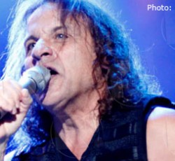 Gods Of Metal (Manowar, Guns N' Roses, Sebastian Bach, Killswitch Engage, Children Of Bodom, Amon Amarth) @ Arena Fiera, Milano, 21-22/06/12