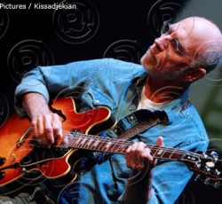 Larry Carlton Master Class @ Ίδρυμα «Μιχάλης Κακογιάννης», 22/10/13 