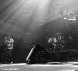 Αφιέρωμα σε Τρύπες και Ξύλινα Σπαθιά @ Stage Volume 1, 08/03/14 