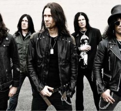 Slash feat. Myles Kennedy And The Conspirators @ Hristo Botev Hall (Βουλγαρία), 29/06/15 
