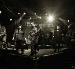 5th Music Highway Festival: Thee Holy Strangers, Mr. Highway Band, Birthday Kicks, Τhe Underdogs @ Κύτταρο, 16/04/16 