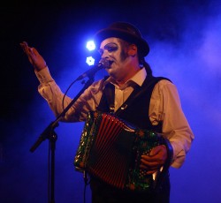 Tiger Lilies live σε Αθήνα και Θεσσαλονίκη, 23-25/08/16 