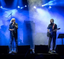 Γιάννης Αγγελάκας και Παύλος Παυλίδης και φέτος «Από Γιορτή Σε Γιορτή»