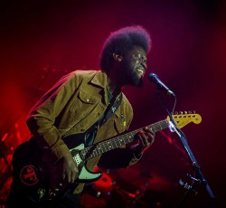 Michael Kiwanuka, The Blue Square @ Gazi Music Hall, 30/09/17