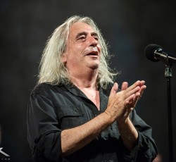 Γιάννης Αγγελάκας και οι 100ο C, Kadinelia @ Θέατρο Βράχων «Μελίνα Μερκούρη», 28/09/22 