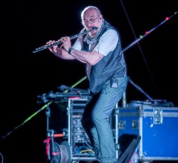Jethro Tull @ Θέατρο Βράχων Μελίνα Μερκούρη, 23/09/22 