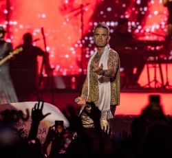 Rockwave Festival (Robbie Williams, James Bay, Mika, Jonathan Jeremiah, Leon Of Athens) @ Terra Vibe Park, 01/07/23