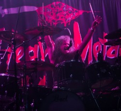 Up The Hammers Day 1: Exciter, Enforcer, Riot City, Dark Quarterer κ.ά. @ Gagarin 205, 19/05/23