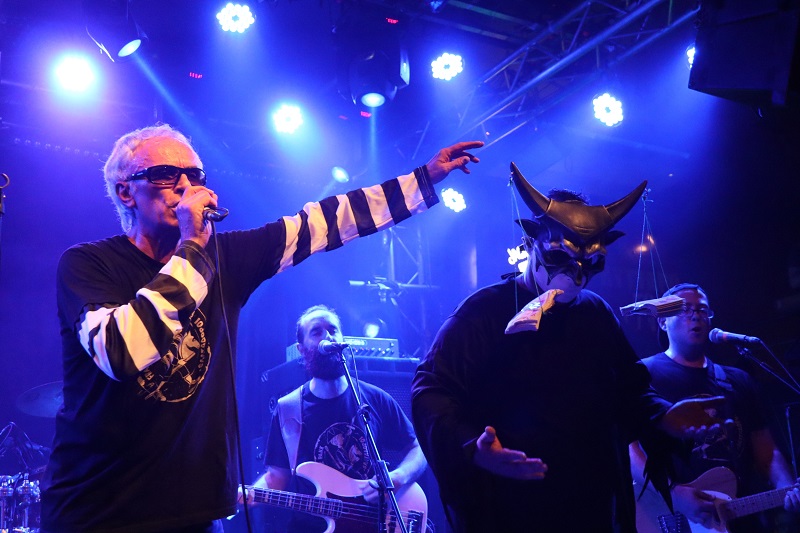 Frank Panx & Σαλταδόροι