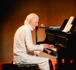 Peter Hammill @ Ωδείο Αθηνών, 24/01/25