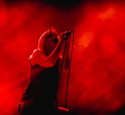 Release Athens: Beth Gibbons, Bill Ryder-Jones @ Δημοτικό Θέατρο Λυκαβηττού, 20/07/25